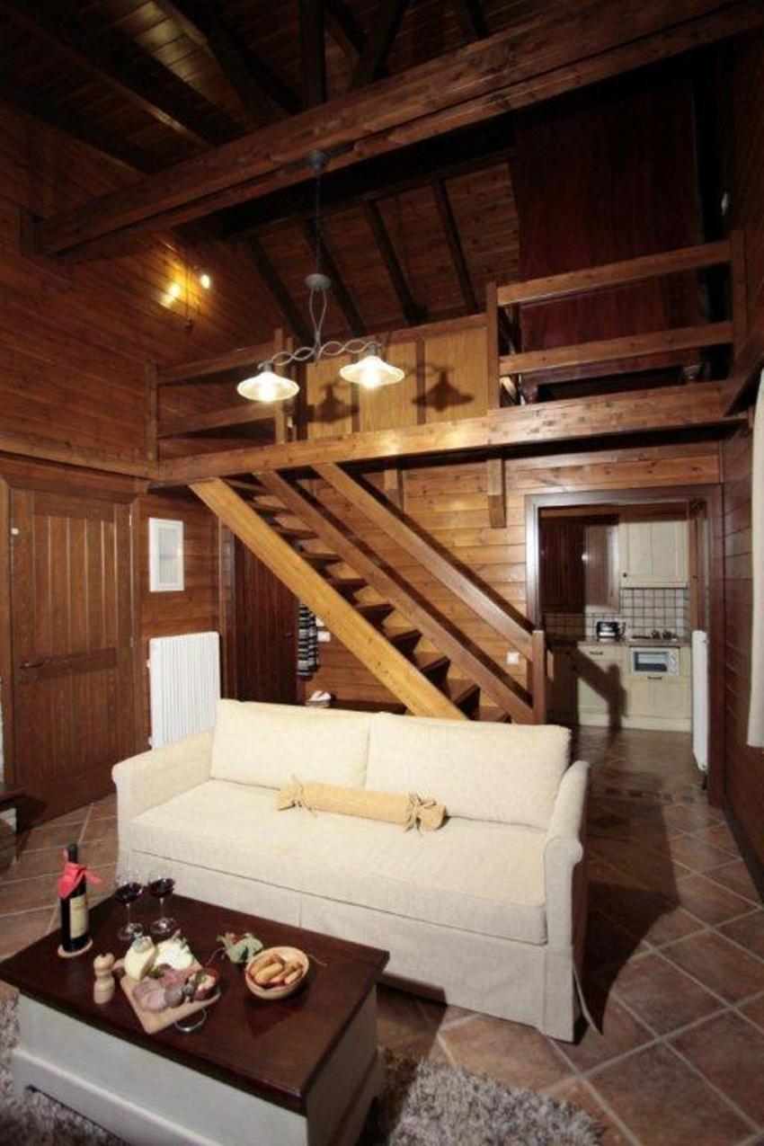 Efharis Filoxenon Apartment เฟนิออส ภายนอก รูปภาพ